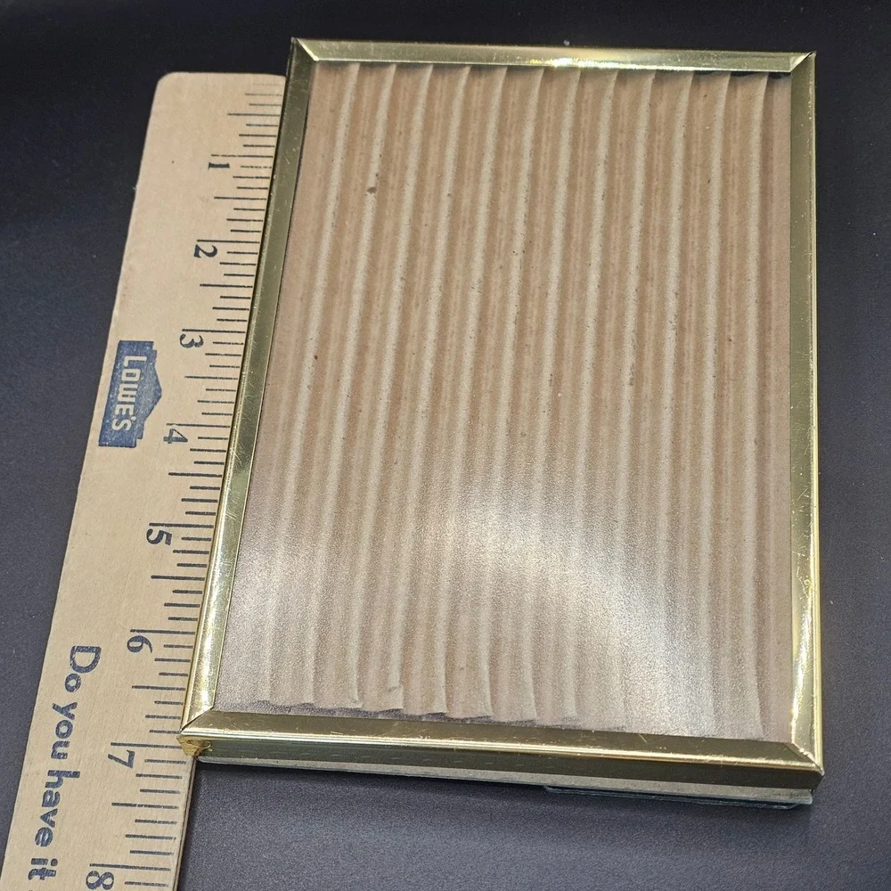 Vintage Gold Brass Mid Century 5x7 Picture Frame Easel Back‎ Tabletop Decor